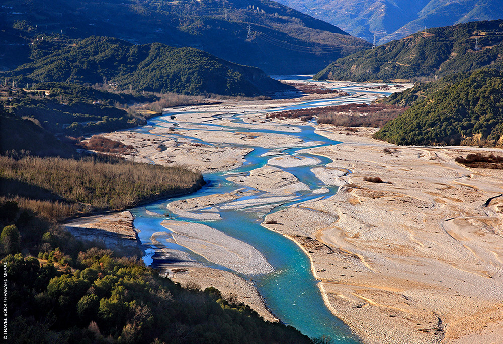 Αχελώος Ποταμός "Ασπροπόταμος" - Φωτογραφία travelbook