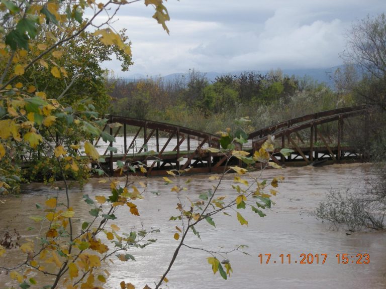 Πηνειός - Καραβόπορος